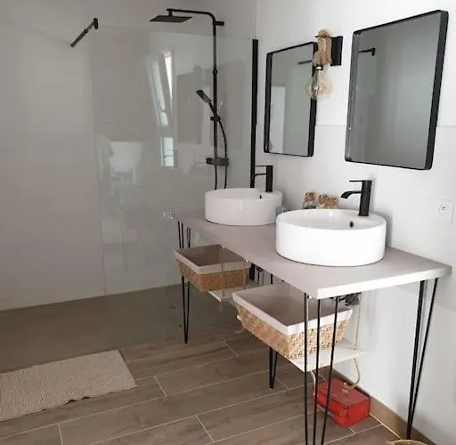 Villa Maison Recent Proche Du De Leon Et De L'ocean